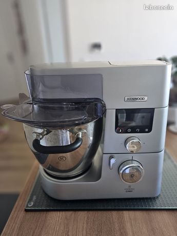 Robot kenwood cooking chef