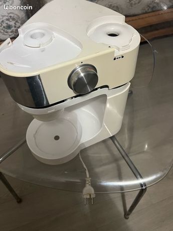 Robot kenwood