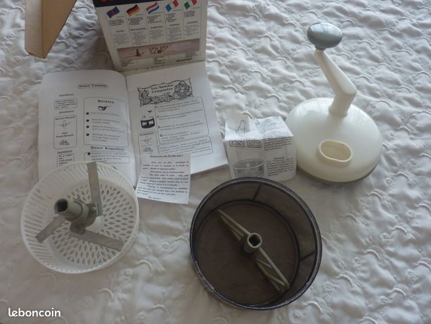 Robot manuel multifonctions et recettes