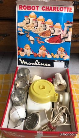 Robot ménager MOULINEX model CHARLOTTE années 60