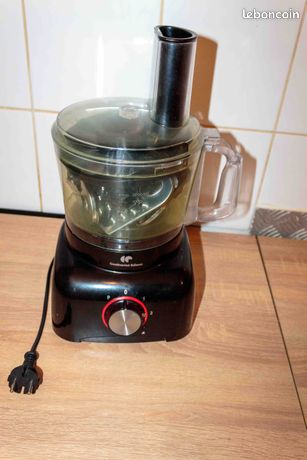 Robot multifonction continental