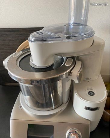 Robot multifonctions Kenwood Cookeasy+