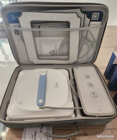 Robot nettoyeur de vitres ecovacs Winbot servie 2 fois