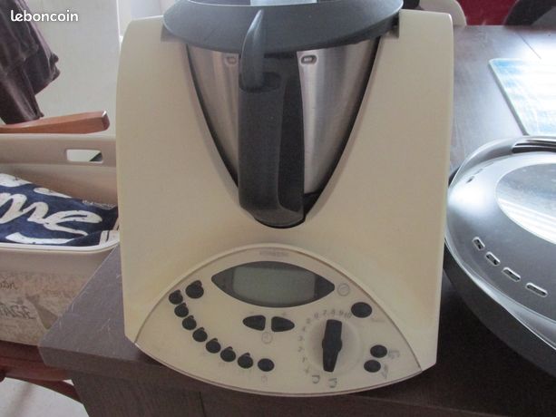 Robot thermomix