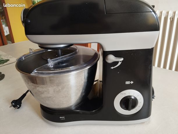 Robot cuisine Far