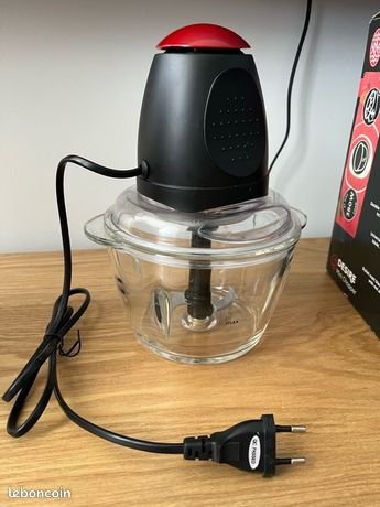 Robot Hachoir Russell Hobbs