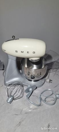 Robot smeg