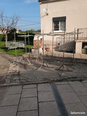 Rond et pied pour les marche