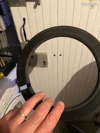 Rosace diam 150 noire