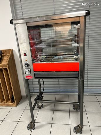 Rôtissoire professionnelle Dorégrill Nantaise RB12NE + chariot + 4 paniers