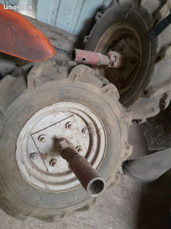 Roue et masse de roue motoculteur