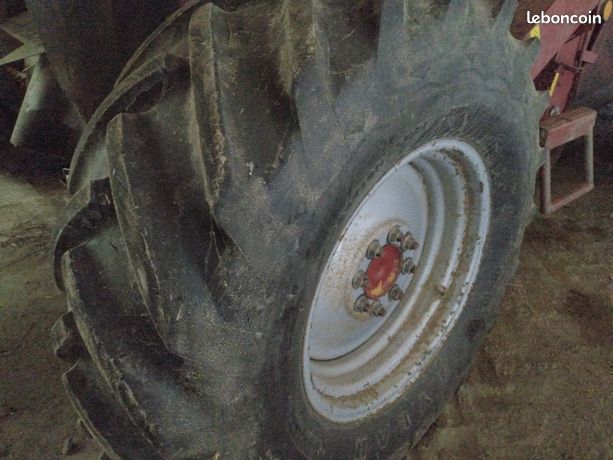 Roues arriere 2388 Case