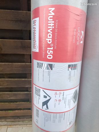 Rouleau sous toiture