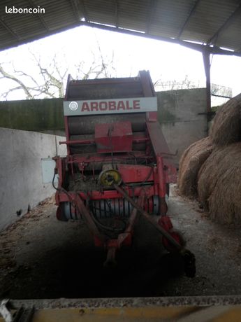 Round balleur claas arobal