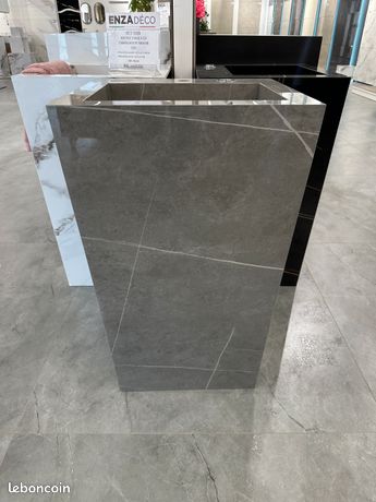 Salle de Bain fonctionnelle meuble + miroir LED