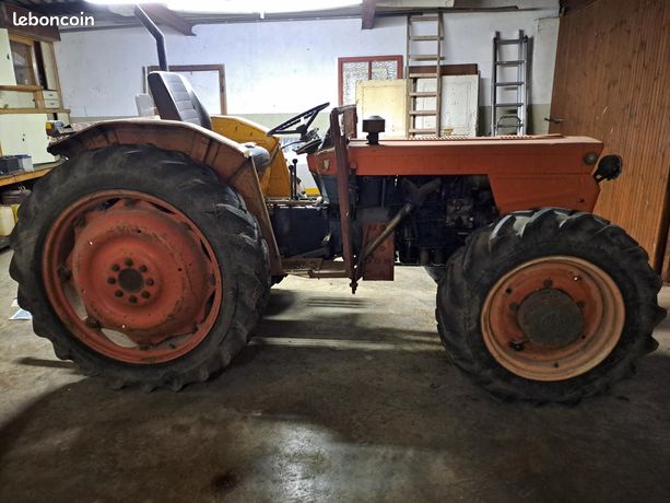 Same Centauro 65 4x4 + lot complet de pièce de rechange