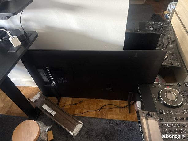 Samsung 43 pouces – Modèle HG43AU800EU