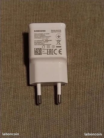 Samsung Chargeur EP-TA200EWE pour Galaxy S10 S10+ S10e S9