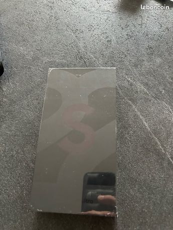 Samsung S22 Ultra neuf scellé 128 giga/5G