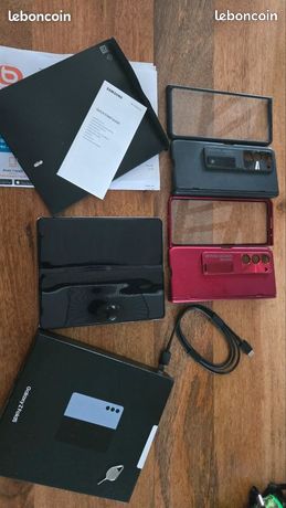 Samsung z fold 5 comme neuf 512 gigas