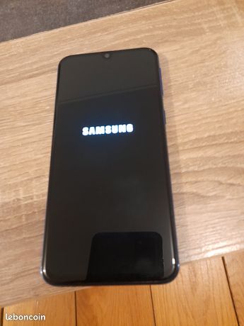 Samsung Galaxy A40 64go