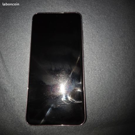 Samsung galaxy s23 128 gb sans problème débloqué