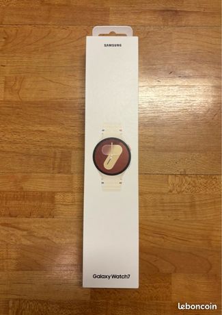 Samsung Galaxy Watch 7 Crème 40mm (Boîte Scellée) / + 2027