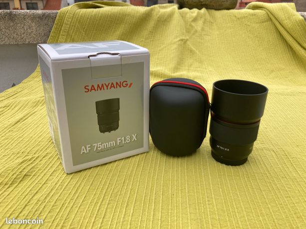 Samyang AF 75mm F1.8 Fuji X