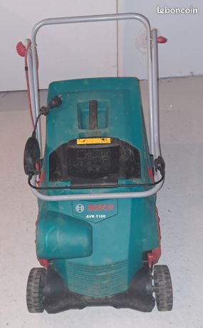 Scarificateur Bosch AVR 1100