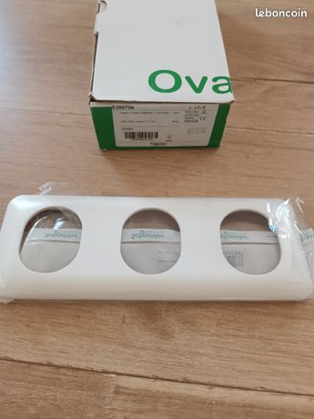 Schneider S260706 . Plaque 3 postes blanc ovalis