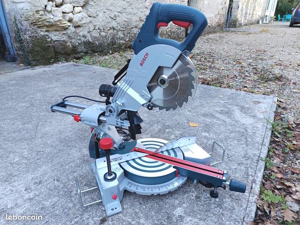 Scie à Onglet Bosch GCM 80 SJ et Pietement GTA 2600 neufs