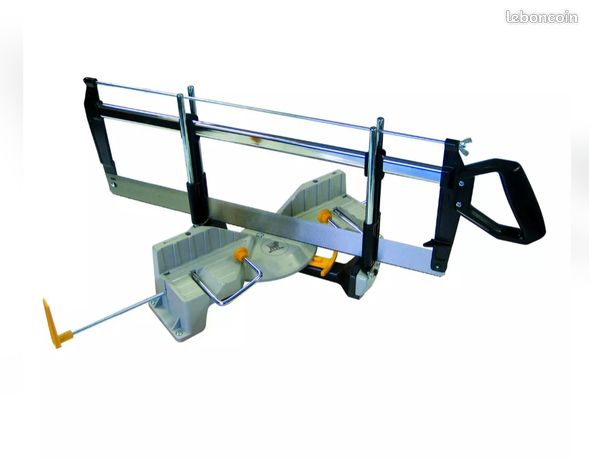 Scie à onglet Peugeot EnergySaw-600 en