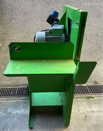 Scie circulaire à bois