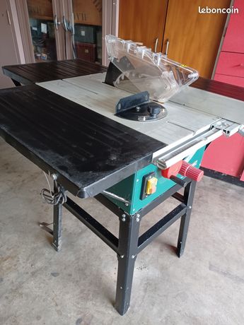 Scie circulaire électrique