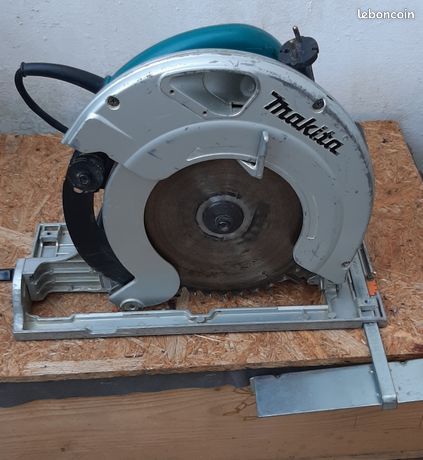 Scie circulaire Makita 5903R Ø235 mm 2000W bon état