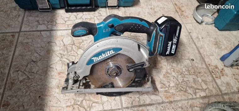 Scie circulaire makita