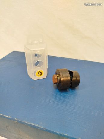 Scie cloche pour évier inox