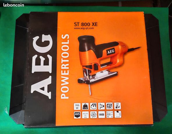 Scie sauteuse AEG ST800XE