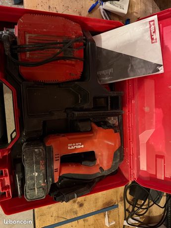 Scie sauteuse HILTI