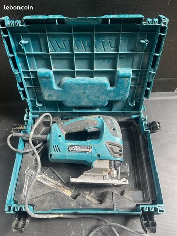 Scie sauteuse Makita