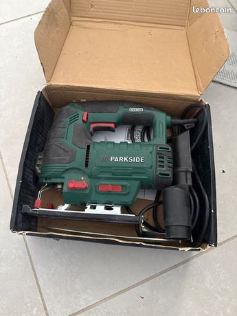 Scie sauteuse pendulaire Parkside