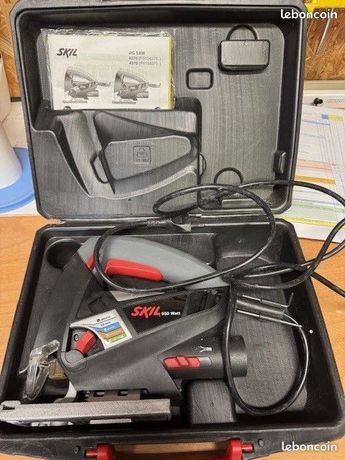 Scie sauteuse skill 550w - tres bon état - en coffret