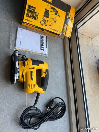Scie sauteuse filaire DeWalt
