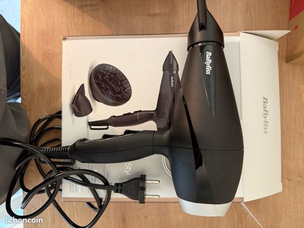 Sèche cheveux Babyliss noir