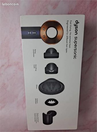 Sèche cheveux Dy​son Super​sonic HD08