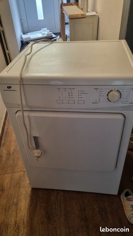 Sèche linge à évacuation