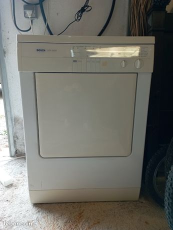 Sèche linge à évacuation