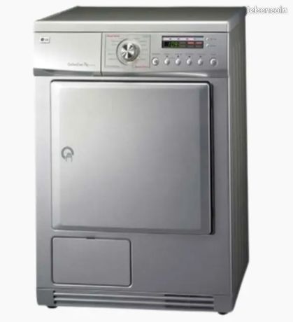 Sèche linge LG excellent état Capacité 7kg.Vente pour motif de déménagement.150 euros