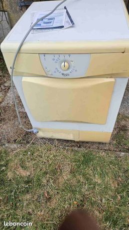 Seche linge whirpool 064039et5867 pas tout jeune mais fonctionne parfaitement