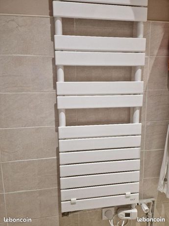 Sèche-serviettes mixte électrique / eau chaude en acier DeLonghi Portobello blanc 700W